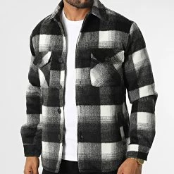 Vente flash 🌟 Surchemise Carreaux HP03235 Noir Blanc de Frilivin 🎉 -Promos Frilivin Magasin frilivin 330923 HP03235 1 20220805T105033 03