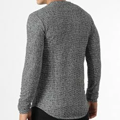 Remise ❤️ Tee 👚 Shirt Oversize Manches Longues X16126 Noir Blanc Gris de Frilivin ❤️ 9 Remise ❤️ Tee 👚 Shirt Oversize Manches Longues X16126 Noir Blanc Gris de Frilivin ❤️ -Promos Frilivin Magasin frilivin 334397 X16126 GREY 20220830T150958 04