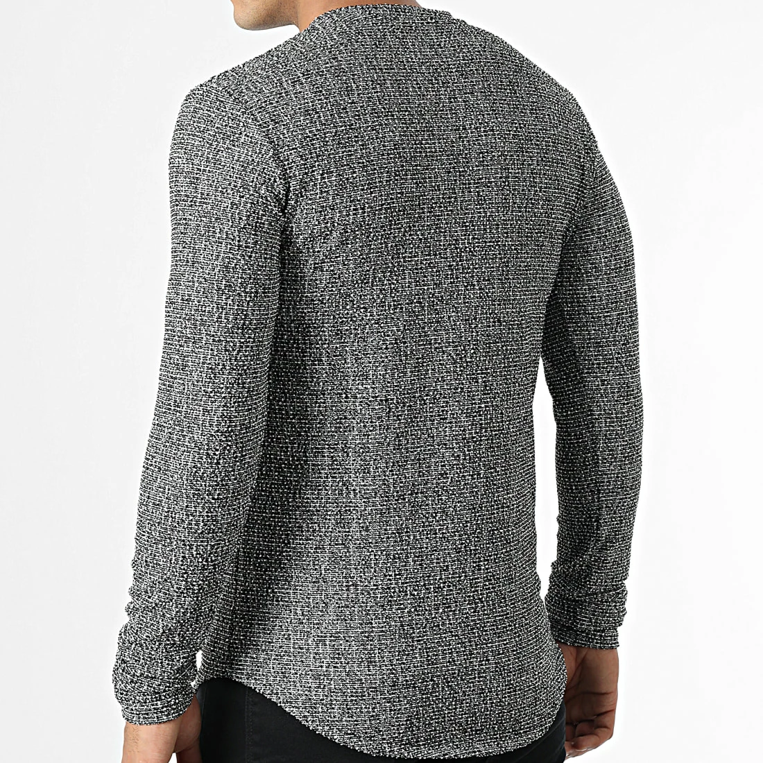 Remise ❤️ Tee 👚 Shirt Oversize Manches Longues X16126 Noir Blanc Gris de Frilivin ❤️ 6 Remise ❤️ Tee 👚 Shirt Oversize Manches Longues X16126 Noir Blanc Gris de Frilivin ❤️ – Image 4