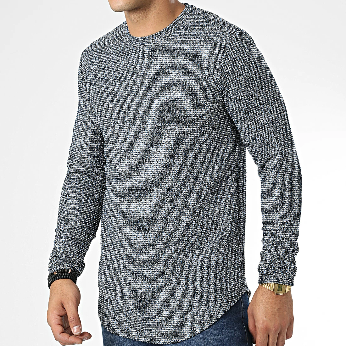 Vente flash ✔️ Tee 👕 Shirt Oversize Manches Longues X16126 Noir Blanc Bleu de Frilivin 😉 3 Vente flash ✔️ Tee 👕 Shirt Oversize Manches Longues X16126 Noir Blanc Bleu de Frilivin 😉