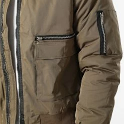 Coupon 😍 Veste Bomber BM1672 Vert Kaki de Frilivin ✨ -Promos Frilivin Magasin frilivin 334625 BM1672 10 20220905T152451 02