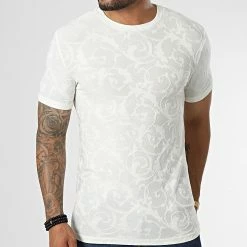 Vente flash ⌛ Tee 👕 Shirt FL028 Blanc de Frilivin 🥰 8 Vente flash ⌛ Tee 👕 Shirt FL028 Blanc de Frilivin 🥰 -Promos Frilivin Magasin frilivin 334633 FL028 WHITE 20220831T155126 03