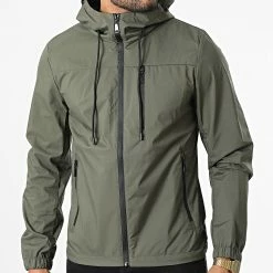 Les meilleures critiques de 😍 Coupe-Vent L837 Vert Kaki de Frilivin ⭐