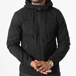 Sortie 😉 Coupe-Vent L837 Noir de Frilivin ⭐ 8 Sortie 😉 Coupe-Vent L837 Noir de Frilivin ⭐ -Promos Frilivin Magasin frilivin 334672 L837 1 20220905T154409 03