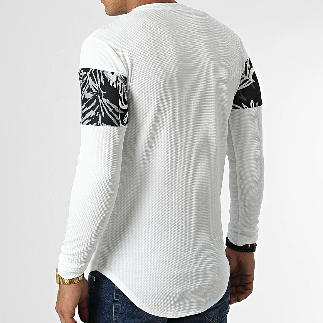 Coupon 💯 Tee 👚 Shirt Oversize Manches Longues D7280 Blanc de Frilivin 🌟 6 Coupon 💯 Tee 👚 Shirt Oversize Manches Longues D7280 Blanc de Frilivin 🌟 – Image 4