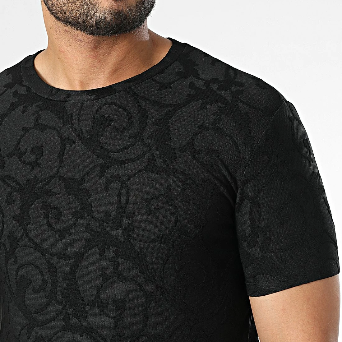 Grosses soldes ✔️ Tee 👕 Shirt FL028 Noir Renaissance Floral de Frilivin 🛒 4 Grosses soldes ✔️ Tee 👕 Shirt FL028 Noir Renaissance Floral de Frilivin 🛒 – Image 2