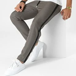 De gros 🧨 Pantalon A Carreaux BM1673 Marron de Frilivin ⭐ 8 De gros 🧨 Pantalon A Carreaux BM1673 Marron de Frilivin ⭐ -Promos Frilivin Magasin frilivin 334864 BM1673 9 20220829T160821 03