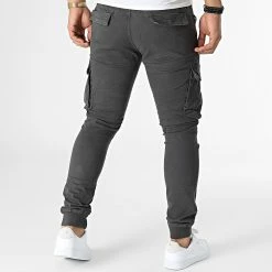 Offres ⭐ Pantalon Cargo P2716 Gris Anthracite de Frilivin 🥰 9 Offres ⭐ Pantalon Cargo P2716 Gris Anthracite de Frilivin 🥰 -Promos Frilivin Magasin frilivin 334912 P2716 GREY 20220829T162105 04