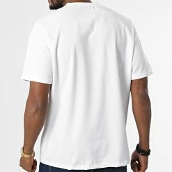 Promo 😉 Tee 👚 Shirt Oversize Large Poche 16020 Blanc de Frilivin 🔔 -Promos Frilivin Magasin frilivin 337537 16020 WHITE 20220928T160609 04