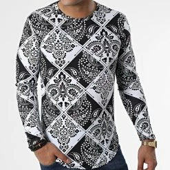 Promo 🌟 Tee 👕 Shirt Manches Longues Oversize C2124 Blanc Noir de Frilivin 🤩 8 Promo 🌟 Tee 👕 Shirt Manches Longues Oversize C2124 Blanc Noir de Frilivin 🤩 -Promos Frilivin Magasin frilivin 337539 C2124 BLACK 20220920T153149 03