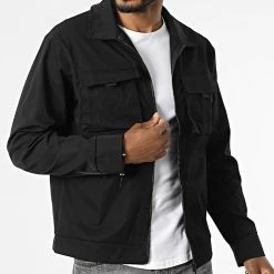 Sortie 🌟 Veste Zippée 50062 Noir de Frilivin 🤩