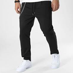 De gros 👍 Pantalon Chino X60080 Noir de Frilivin ✔️
