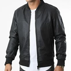 Grosses soldes 🔥 Veste Zippée 3A65 Noir de Frilivin ⭐ -Promos Frilivin Magasin frilivin 337664 3A65 BLACK 20220920T150820 03