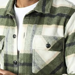 Le moins cher 🔔 Surchemise A Carreaux QQ160E11 Vert Beige de Frilivin 🌟 7 Le moins cher 🔔 Surchemise A Carreaux QQ160E11 Vert Beige de Frilivin 🌟 -Promos Frilivin Magasin frilivin 340067 QQ160E11 2 20220927T154926 02