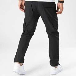 Coupon ⌛ Pantalon Cargo FD81G79 Noir de Frilivin ✔️ -Promos Frilivin Magasin frilivin 340088 FD81G79 1 20220928T161351 04