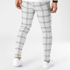 Meilleure affaire 🤩 Pantalon A Carreaux 10115 Gris de Frilivin 🛒 -Promos Frilivin Magasin frilivin 340260 10155 5 20220929T152519 04