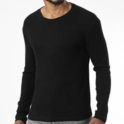 Nouveau 👍 Pull 5812 Noir de Frilivin ✨ -Promos Frilivin Magasin frilivin 340282 5812 BLACK 20221007T145930 03