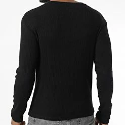 Nouveau 👍 Pull 5812 Noir de Frilivin ✨ -Promos Frilivin Magasin frilivin 340282 5812 BLACK 20221007T145932 04