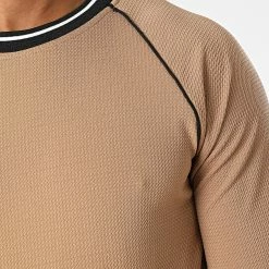 Vente flash 🎉 Tee 👚 Shirt Manches Longues D7408 Camel de Frilivin 🥰 -Promos Frilivin Magasin frilivin 344606 D7408 BEIGE 20221020T143432 02