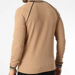 Vente flash 🎉 Tee 👚 Shirt Manches Longues D7408 Camel de Frilivin 🥰 -Promos Frilivin Magasin frilivin 344606 D7408 BEIGE 20221020T143435 04