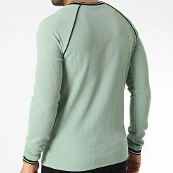 Offres 🔥 Tee 👕 Shirt Manches Longues D7408 Vert de Frilivin ⌛ 9 Offres 🔥 Tee 👕 Shirt Manches Longues D7408 Vert de Frilivin ⌛ -Promos Frilivin Magasin frilivin 344610 D7408 GREEN 20221020T143554 04