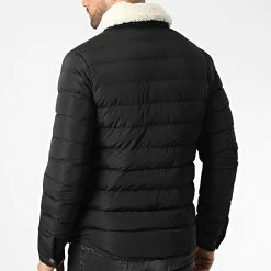 Vente flash 🤩 Doudoune Col Mouton AB6680 Noir de Frilivin ✔️ -Promos Frilivin Magasin frilivin 344694 AB6680 1 20221020T160306 04