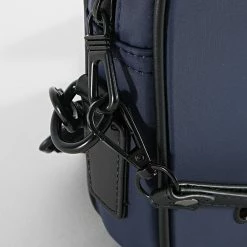 Nouveau 👏 Sacoche 2066 Bleu Marine de Frilivin 🛒 -Promos Frilivin Magasin frilivin 344858 2066 BLUE 20221108T142132 03