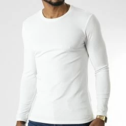 Sortie 💯 Tee 👚 Shirt Manches Longues D7536 Blanc de Frilivin 😀 8 Sortie 💯 Tee 👚 Shirt Manches Longues D7536 Blanc de Frilivin 😀 -Promos Frilivin Magasin frilivin 344871 D7536 WHITE 20221031T141249 03