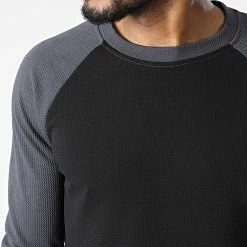 Meilleur prix ⌛ Tee 👚 Shirt Manches Longues 6571 Noir Gris de Frilivin 🛒 -Promos Frilivin Magasin frilivin 344954 6571 BLACK 20221024T151444 02