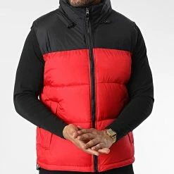 Offres 👏 Doudoune Sans Manches Capuche JK2105 Rouge de Frilivin 👍 -Promos Frilivin Magasin frilivin 344962 JK2105 RED 20221024T160807 03